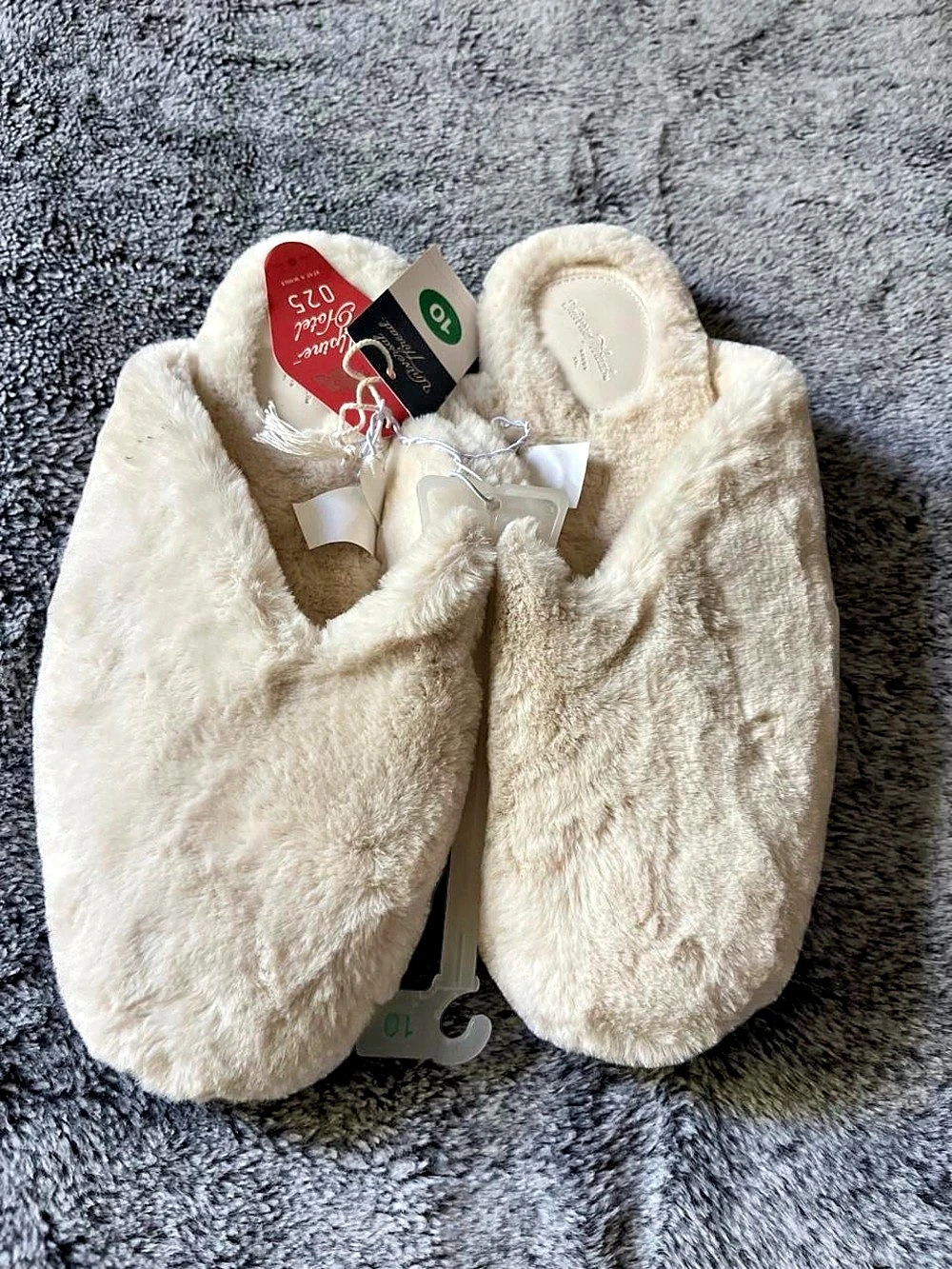 Universal Thread Alpine Hotel Kylar Faux Shearling Mule Slippers US 10